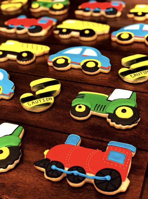 Transportation Birthday Cookies, Transportation Cookies Decorated, Transportation Cookies, Tractor Cookies, Construction Cookies, Train Cookies, Car Cookies, Transportation Birthday Party, Transportation Party