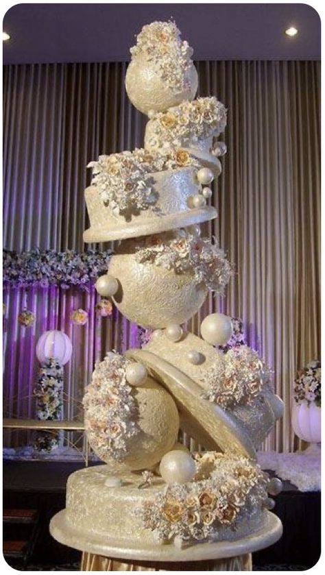 Huge Wedding Cakes, Crazy Wedding Cakes, Unusual Wedding Cakes, Fancy Wedding Cakes, Extravagant Wedding Cakes, Big Wedding Cakes, Dream Wedding Cake, Luxury Wedding Cake, Extravagant Wedding