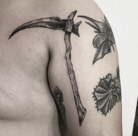 Medieval Scythe, Reaper Scythe Tattoo, Scythe Tattoo Design, Scythe Tattoo, Tatts Ideas, Blood Tattoo, Flash Ideas, Reaper Tattoo, Chest Piece Tattoos