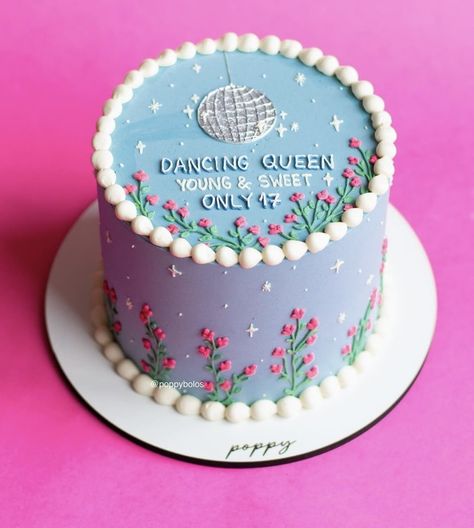 Mamma Mia Dancing, Mamma Mia Dancing Queen, Dancing Queen Cake, 17th Birthday Party Ideas, 17. Geburtstag, Queen Cake, 17 Birthday Cake, Seventeenth Birthday, 17th Birthday Ideas