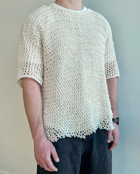 [Promotion] A Modern Men's Crochet T-Shirt With A Comfortable Fit That's Great For All Seasons And Occasions. The Pattern Is Written In Us Crochet Terminology. The Printable Pdf Includes Details Of Materials, Abbreviations, Gauge/Sizing When Applicable, And Detailed Instructions For Crochet And Assembly. Pdf Is In English Only. #crochetfashionmen Knitted T Shirts Men, Crochet Ideas For Men Guys, Crochet Men’s Top, Mens Crochet Ideas, Mens Crochet Fashion, Crochet Tshirt Men, Crochet Projects Men, Crochet T-shirt, Crochet Top For Men