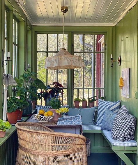 Cozy Green Aesthetic, Green Aesthetic Kitchen, Green Porch, Veranda Design, Aesthetic Kitchen, Porch Design, House Goals, Screened Porch, Green Aesthetic