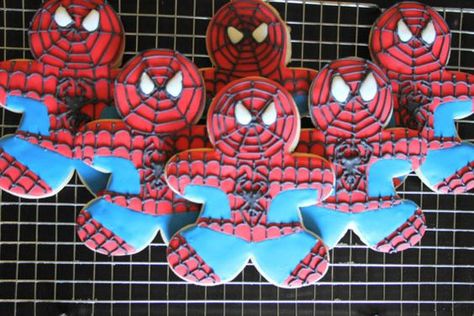 Gingerbread Cookie Ideas, Bake Sale Goodies, Spiderman Cookies, Gingerbread Contest, Hang Out Ideas, Birthday Boy Ideas, No Crumbs Left, Bday Plans, Superhero Cookies