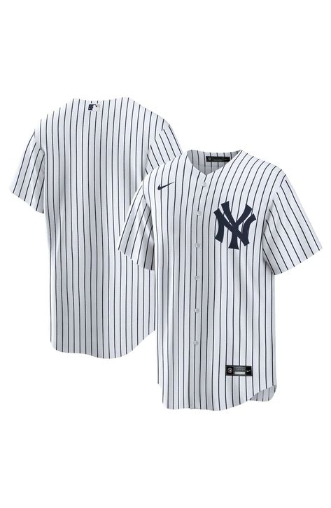 New York Yankees Jersey, Nike Jersey, Nyc Fashion, Nike Outfits, Gaming Clothes, White Nikes, New York Yankees, Nike Men, New Era