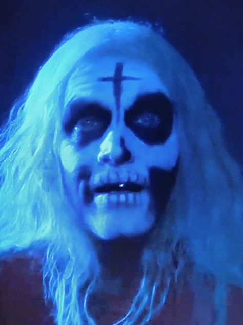 Rob Zombie Makeup, Otis House Of 1000 Corpses, Hot Metalheads, Otis Driftwood, Divorce Cake, Bill Moseley, House Of 1000 Corpses, The Others Movie, Nightmare Before Christmas Wallpaper