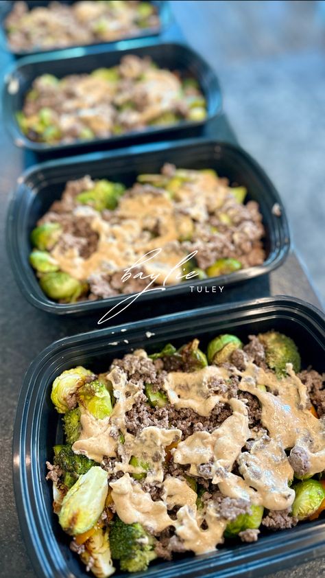 Brussels Sprouts Ground Beef, Ground Beef Brussel Sprouts, Meal Prep Ingredients, Veggie Meal Prep, Orange Bell Pepper, Mindset Mentor, Comeback Sauce, Prep Food, Sugar Free Ketchup