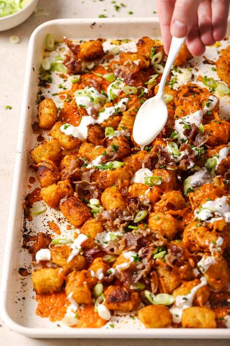 Turn Family Dinner into a Party with These Loaded Tater Tots Loaded Tots Recipes, Loaded Tater Tots Recipes, Tots Recipes, Loaded Tater Tots, Parmesan Crusted Potatoes, Sweet Potato Tots, Tater Tot Recipes, Potato Tots, Family Dinner Night