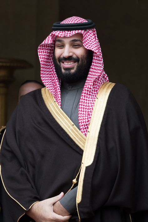 A Broader View of the Saudi Crown Prince, Mohammed bin Salman | The New Yorker Mohamed Bin Salman, Saudi Arabia Prince, Ksa Saudi Arabia, National Day Saudi, Mohammed Bin Salman, Saudi Men, Saudi Arabia Culture, Saudi Arabia Flag, Bin Salman