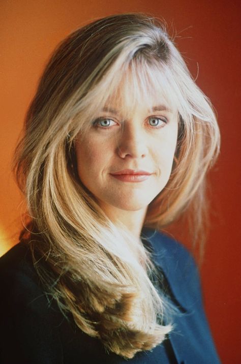 Meg Ryan Young, Meg Ryan Hairstyles, Sleepless In Seattle, Meg Ryan, Actrices Hollywood, Female Actresses, Thomas Jefferson, Classic Hollywood, Hair Goals