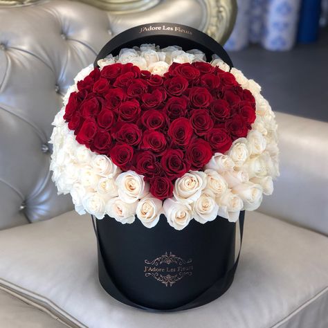 Cabbage Flowers, Rose Gold Painting, Rose Delivery, Heart Rose, Flowers Bouquet Gift, Flowers Arrangements, Fresh Flowers Arrangements, Same Day Flower Delivery, Beautiful Flower Arrangements