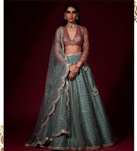 Desi Prom, Lehenga Traditional, Scalloped Dupatta, Scallop Dupatta, Traditional Festival, Lehenga Design, Gown Ideas, Party Wear Lehenga Choli, Lehenga Gown