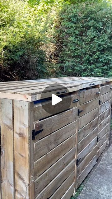 DIY Mum - Kayleigh Sherbourne on Instagram: "▪️DIY Bin Storage ▪️ I hate the look of bins, they are very useless don’t get me wrong and we all need them, but let’s face it they’re an eyesore. I had all this scrap wood that used to be an old outside bar given to me and knew what I wanted to do with it. I had this space down the side of my house perfect for a bin store. I bought some timber from @bandq_uk to make the door and lid frames as I didn’t have enough scrap for that. I bought the door hinges, handles and locks from @amazon Now just need to stain it to protect it. #binstore #diy #makeityourself #reclaimedwood #repurposed" Outdoor Diy Storage, Hide Wheelie Bins, Wood Storage From Pallets, Diy Amazon Drop Box Ideas, Outside Garbage Can Storage Diy, Pallet Garbage Can Storage, Outside Bin Storage, Bin Storage Ideas Outdoor Diy, Bin Shelter Ideas