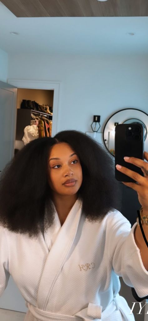 Crystal Hayslett, Crystal Renee Hayslett, Afro Hair Growth, Crystal Renee, Healthy Black Hair, Hair Inspired, Natural Hair Routine, Classy Hairstyles, Pretty Braided Hairstyles