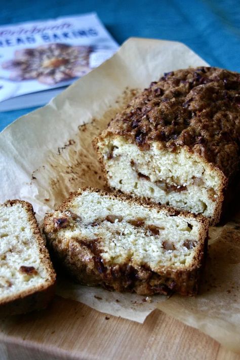 Sourdough Discard Apple Fritter Quick Bread – Living Bread Baker Ayurvedic Recipes Vata, Sourdough Discard Apple, Fall Sourdough, Sourdough Apple, Easy Quick Bread, Apple Scones, Recipe Using Sourdough Starter, Apple Bread Recipe, Sourdough Recipe