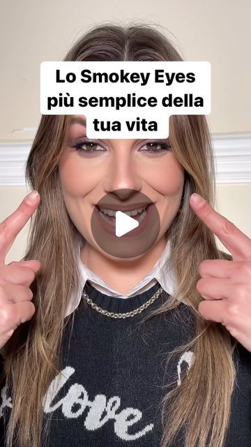 Annalucia Franchetti | MUA | Beauty Creator on Instagram: "Lo Smokey Eyes più semplice della tua vita! Un makeup occhi senza pennelli è possibile!   Seguimi per avere il tuo sportello beauty a portata di smartphone 📲   #smokeyeye #makeupocchi #truccoocchi #makeupsemplice #easymakeuptutorial" Make Up Nero, Smokey Eyes Nero, Smoky Eye Tutorial, Trucco Smokey Eye, Smokey Eye, Makeup Artist, Makeup, Instagram