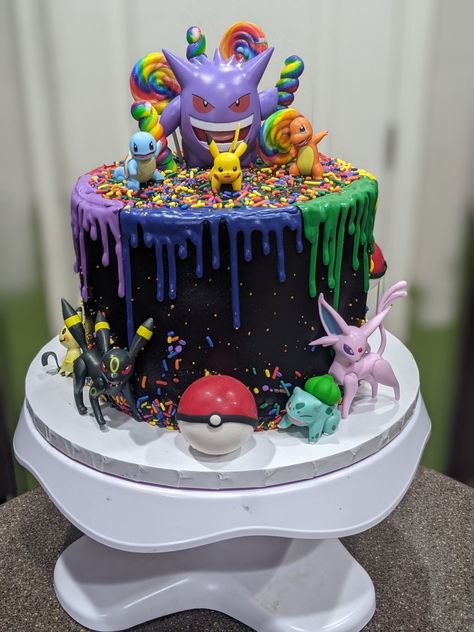 Gengar Cupcake, Chocolate Pokemon Cake, Gengar Cake Ideas, Gengar Birthday Cake, Pokémon Birthday Ideas Cake, Gengar Birthday Party, Pokémon Birthday Cake Ideas, Greninja Cake, Pokemon Cakes Ideas