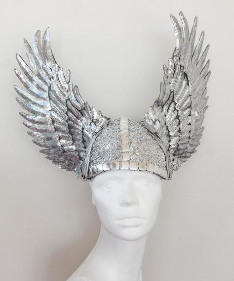 Excited to share the latest addition to my #etsy shop: Winged Helmet Headdress Silver Wings Festival Burning Man Headbpiece Mercury Hermes Greek God Goddess Priestess Crown Warrior Angel https://etsy.me/2TKIwwi Icarus Costume, Valkyrie Headdress, Mercury Hermes, Dune Fashion, Hermes Mercury, Masquerade Ball Costume, Winged Helmet, Parade Costumes, Goddess Photoshoot