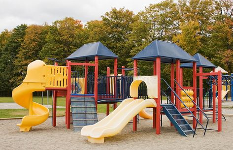 Old Playground, Big Playground, Children's Playground Equipment, Children Playground, Playground Design, Four Kids, Color Games, Playground Equipment, Kids Playground