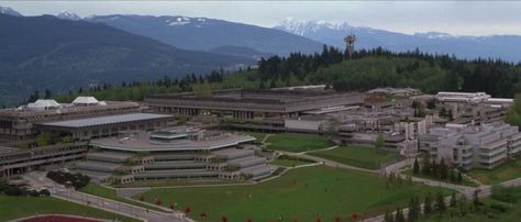 14 Movies You Didn't Know Filmed at Simon Fraser University (SFU) Catwoman 2004, Arthur Erickson, Cody Banks, Claire Forlani, Simon Fraser University, Mom Aesthetic, Dream Of Jeannie, University Of British Columbia, Hollywood Movie