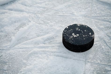 Sledge Hockey, Ice Hockey Rink, 2022 World Cup, Eastern Canada, Hockey Puck, Crested Butte, Hockey Team, Hockey Teams, Hockey Rink