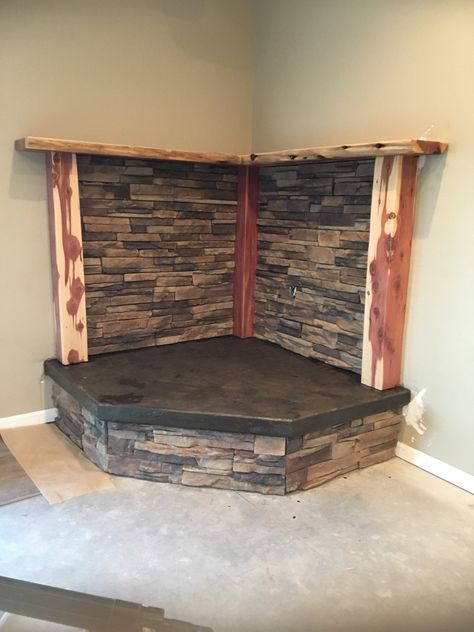 Harth Fireplace Ideas Corner, Harth Ideas Pellet Stove, Wood Burning Stove Hearth Pad, Corner Wood Stove Hearth Ideas, Diy Wood Stove Hearth, Wood Stove Corner Ideas, Corner Wood Stove Ideas, Wood Stove Hearth Pads, Pellet Stove Hearth