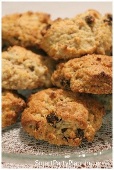 Rock Cakes Recipe, Coconut Bake, Bajan Food, Coconut Drops, Bajan Recipe, Rock Buns, Domestic Science, Rock Cakes, Trinidad Recipes