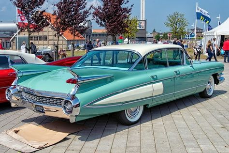 Cadillac 60 Special Fleetwood 1959 1959 Cadillac, Luxury Car Brands, Cadillac Ct6, Cars Usa, Vintage Muscle Cars, Cadillac Fleetwood, American Classic Cars, Old Classic Cars, Super Luxury Cars