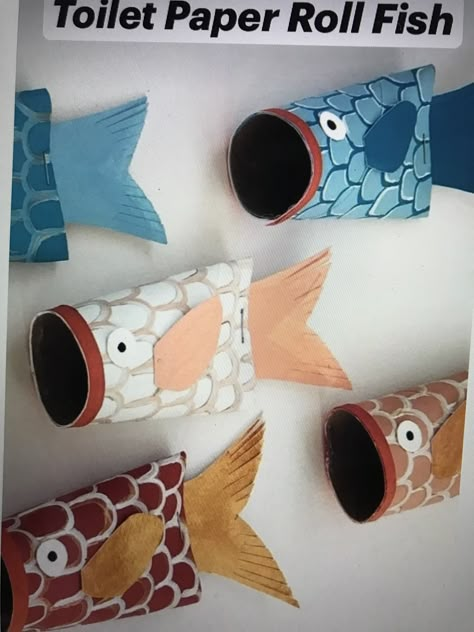 Toilet Paper Roll Fish, Kids Crafts Easy Simple, Toilet Paper Roll Art, Rolled Paper Art, Toilet Paper Crafts, Fish Crafts, Diy Crafts For Kids Easy, Paper Roll Crafts, Toilet Paper Roll Crafts