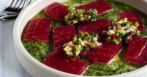 null Tuna Aguachile, Tuna Tartare Recipe, Tartare Recipe, Sushi Grade Tuna, Raw Tuna, Marinated Vegetables, Cooking With Beer, Ahi Tuna, Spicy Tuna