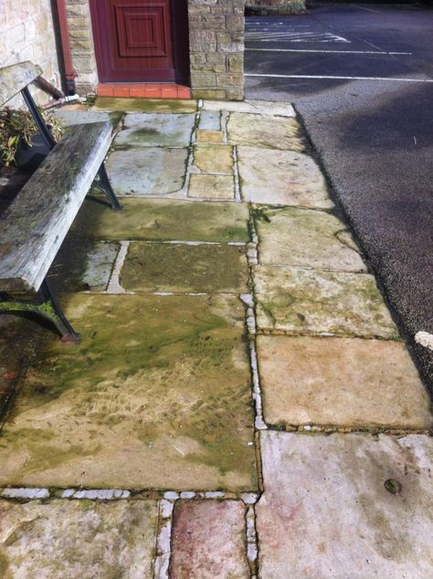 How To Clean Paving Slabs With Bleach & Water - Paving Directory Cheap Paving Stones, Sandstone Steps, Cleaning Pavers, Limestone Patio, Stone Backyard, Garden Slabs, Patio Blocks, Flagstone Pavers, Sandstone Pavers