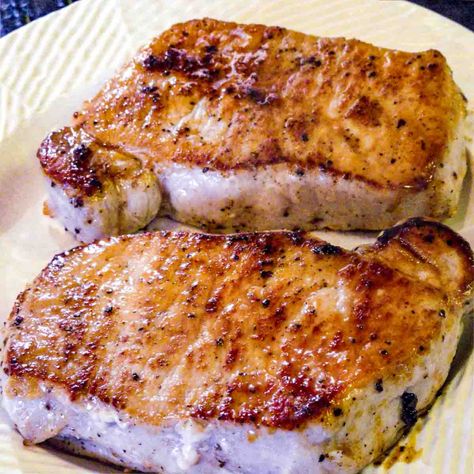 Pan Seared Oven Roasted Pork Chops | 101 Cooking For Two Boneless Pork Loin Chop Recipes, Cooking Pork Steaks, Daging Babi Panggang, Baked Boneless Pork Chop Recipes, Oven Roasted Pork Chops, Best Baked Pork Chops, Roasted Pork Chops, Pork Loin Chops Recipes, Baked Pork Loin