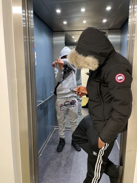 Canada Goose Outfit, Canada Goose Jacket, Uk Drill, Uk Drip, Puffer Jacket Outfit, Canada Goose Parka, Polymer Plastic, Color Block Jacket, Jacket Outfit