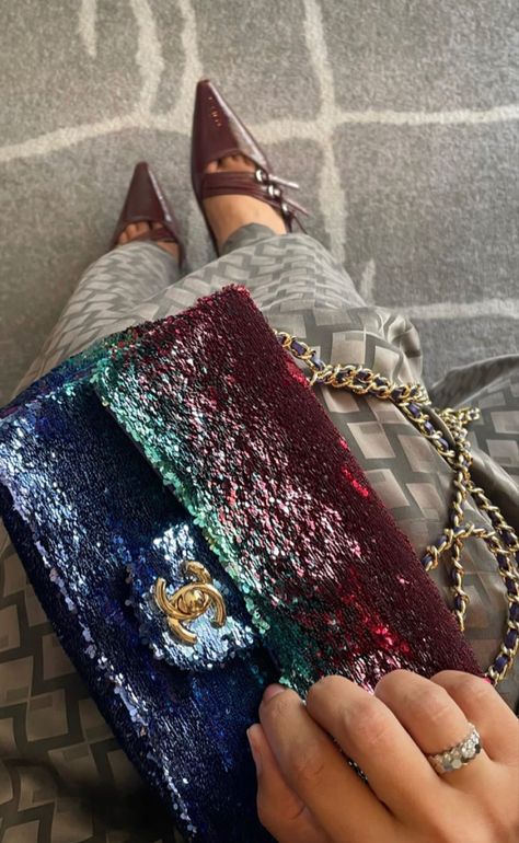 #chanel #chanelhautecouture  #sequins #classicflap #designer #luxury #aesthetic #fashion #bags #bagsandpurses #purse #pursesandhandbags #handbags Luxury Aesthetic, Aesthetic Fashion, Chanel Bag, Luxury Bags, Fashion Bags, Chanel, Purse, Handbags