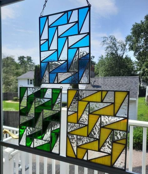 Stained Glass Window Art, Stained Glass Window Hangings, Stain Glass Window Art, Triangle Quilt Pattern, Modern Geometric Art, Design Window, Modern Stained Glass, Glass Window Art, Stained Glass Window Panel