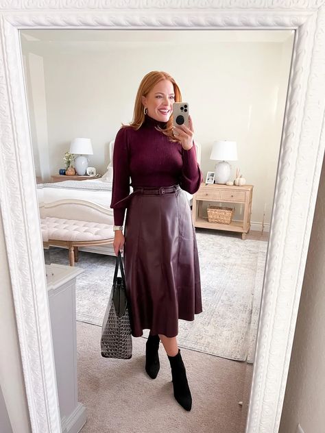 Elegant Dresses For Women Over 50 Classy Winter, Fall Workwear 2023, Leather A Line Skirt Outfit, Fall Dresses Classy, Jw Outfits, Modest Work Outfits, A Line Skirt Outfits, Modest Fall Outfits, Career Goal