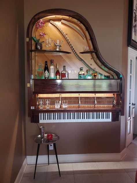 Piano Redo, Bar Furniture For Sale, Old Piano, Bookcase Bar, Piano Decor, Refinish Furniture, Piano Bar, Baby Grand Pianos, Upright Piano