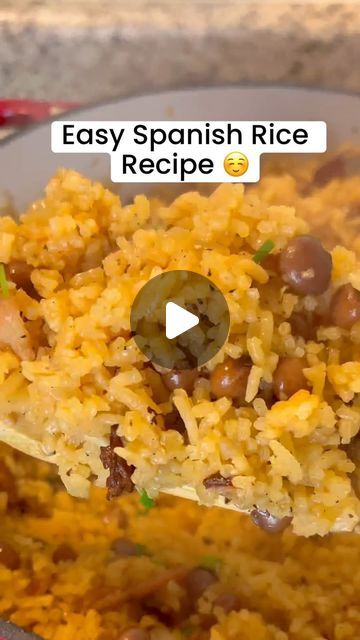 Sazon Seasoning Recipes Chicken, Authentic Spanish Rice Recipe, Spanish Rice Recipe Easy, Sazon Seasoning, Spanish Rice Easy, Spanish Rice Recipe, Spanish Foods, Puerto Rican Dishes, Pigeon Peas