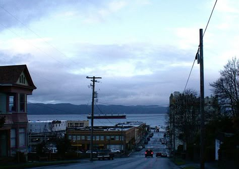 Oregon Gothic Aesthetic, Oregon City Aesthetic, Astoria Oregon Aesthetic, Oregon Gothic, Pacific Northwest Gothic, Northwest Gothic, Oregon Coast Aesthetic, Oregon Aesthetic, Small Town Mystery