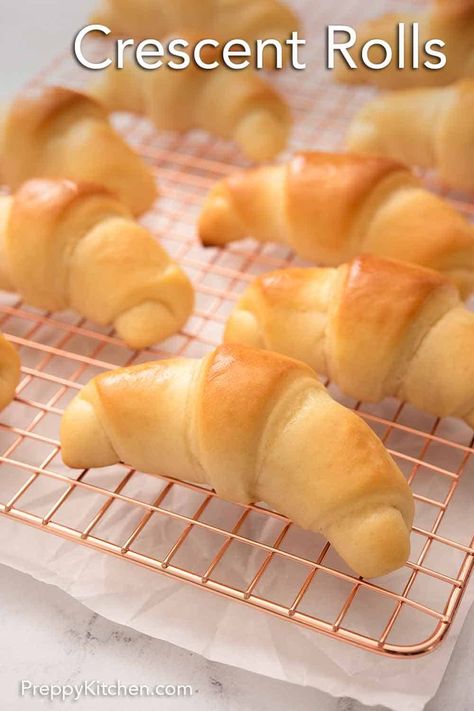 Baked to golden perfection, these homemade Crescent Rolls are soft, fluffy, and sweet. These crescent rolls are made with only eight simple ingredients and are so easy to put together! These flaky homemade versions are tastier than store-bought! John Kanell, Homemade Crescent Rolls, Cranberry Orange Bread, Easy Thanksgiving Recipes, Chocolate Babka, Homemade Rolls, Preppy Kitchen, Crescent Roll Recipes, Puff Pastry Recipes