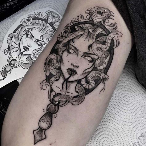 Medusa Tattoo Design Ideas, Unique Medusa Tattoo, Medusa Tattoo Meaning, Mirror Tattoos, Traditional Tattoo Inspiration, Medusa Tattoo Design, Realistic Tattoo Sleeve, Tattoo Now, Medusa Tattoo