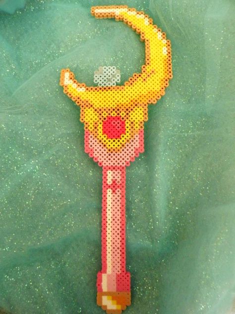 Peer Beads, Sailor Moon Wand, Sailor Moon Crafts, Sailor Moon Wands, Sailor Moons, Achievement Unlocked, Perler Projects, Melty Bead Patterns, Fuse Bead Patterns