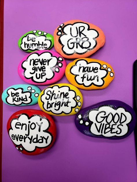 Tiny Presents, Rock Painting Ideas Motivational, Positive Rocks, Positivity Rocks Painting, Encouragement Painted Rocks, Affirmation Rock Painting, Positive Message Painted Rocks, Popsicle Art, Happy Rock