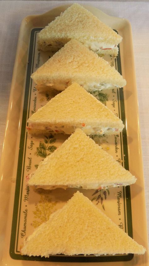 Cream Cheese Olive Sandwich, Cream Cheese And Olive Sandwich, Olive Cream Cheese, Cream Cheese Tea Sandwiches, Olive Sandwich, Cheese Tea Sandwiches, Healthy Mayonnaise, Snacks Crackers, Tea Party Sandwiches Recipes