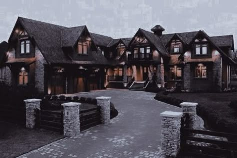 Dark Academia House Exterior, Kids Entertainment Ideas, Dark Academia House, Girl Pfp Cartoon, Cartoon Girl Pfp, Dark Modern House, Academia House, Dark Mansion, Houses Aesthetic