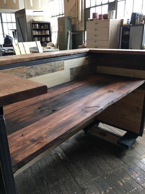 Indistrial Style Reclaimed Wood Reception Desk by MontanaWoodCo Reception Desk Diy, Pole Barn Shop, Industrial Reception, Wood Reception, Table Pallet, Wood Reception Desk, Church Lobby, Working Office, Reclaimed Wood Desk