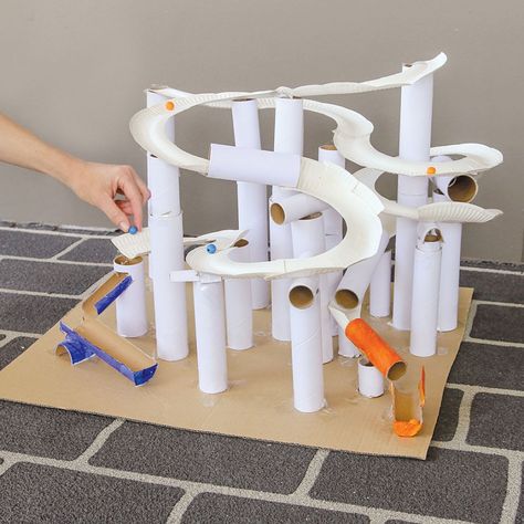 Paper Roller Coaster, Cardboard Coasters, Circus Crafts, Coaster Projects, Cardboard Diy, Steam Projects, Stem Classroom, Coaster Crafts, Kindergarten Centers