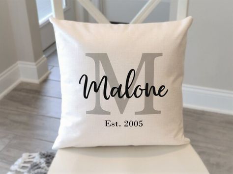 Modern Farmhouse Family, Farmhouse Gifts, Couple Pillowcase, Personalized Pillow Cover, Custom Pet Pillow, Rustic Wedding Gifts, Farmhouse Throw Pillow, Personalized Housewarming Gifts, Personalized Throw Pillow