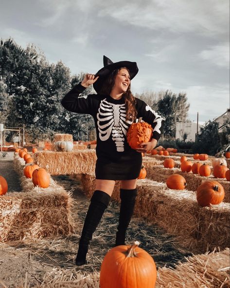 Skeleton Costume Women Aesthetic, Diy Skeleton Costume Women, Skeleton In A Dress, Casual Skeleton Costume, Womans Skeleton Costume Dresses, Pregnant Skeleton Costume, Skeleton Costume Women, Skeleton Costume Diy, Spooky Scary Skeleton