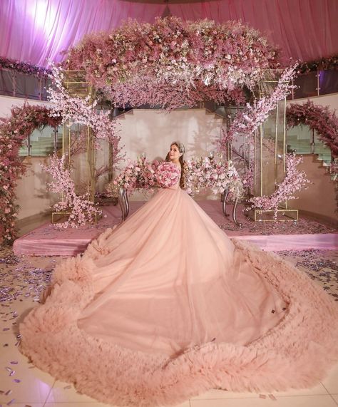 Debut Dresses Filipino, Baby Pink Quinceanera Dresses, Filipino Debut, Selfie Studio, Quince Stuff, Debut Dresses, Quinceanera Photoshoot, Starry Night Wedding, Quinceanera Planning