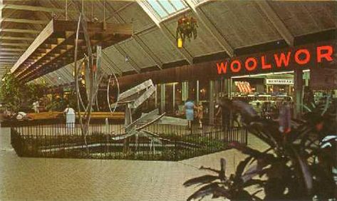 Hayward California, Memphis City, Vintage Mall, Bluff City, Memphis Tennessee, Memphis Tn, Shopping Malls, Shopping Center, Vintage Postcard